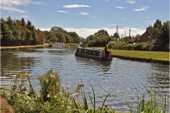 Narrowboat-at-Purton-