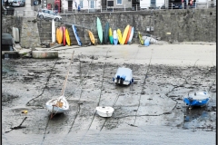 Waiting-for-the-tide