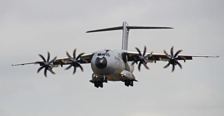 Div 2-C-Heavy Landing-Richard Wright