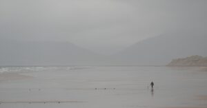 Joint 3rd - 18 Points - Irish mist on the beach - Bill Beere