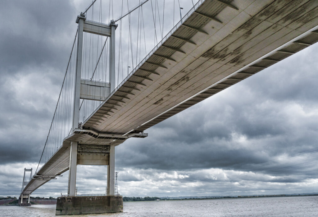 D2-2nd-19 points - Severn Bridge From Beachley-Don Grundell