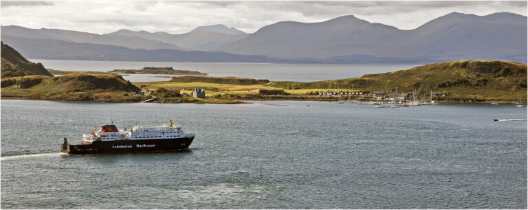 18 Points - Oban -Christine Wetton
