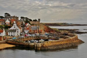 D2-3rd-18 Points - Crail harbour-Marjory Wright